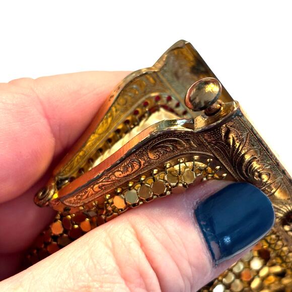 Vintage West Germany gold chain maille coin purse evening bag unique press clasp - Picture 7 of 9